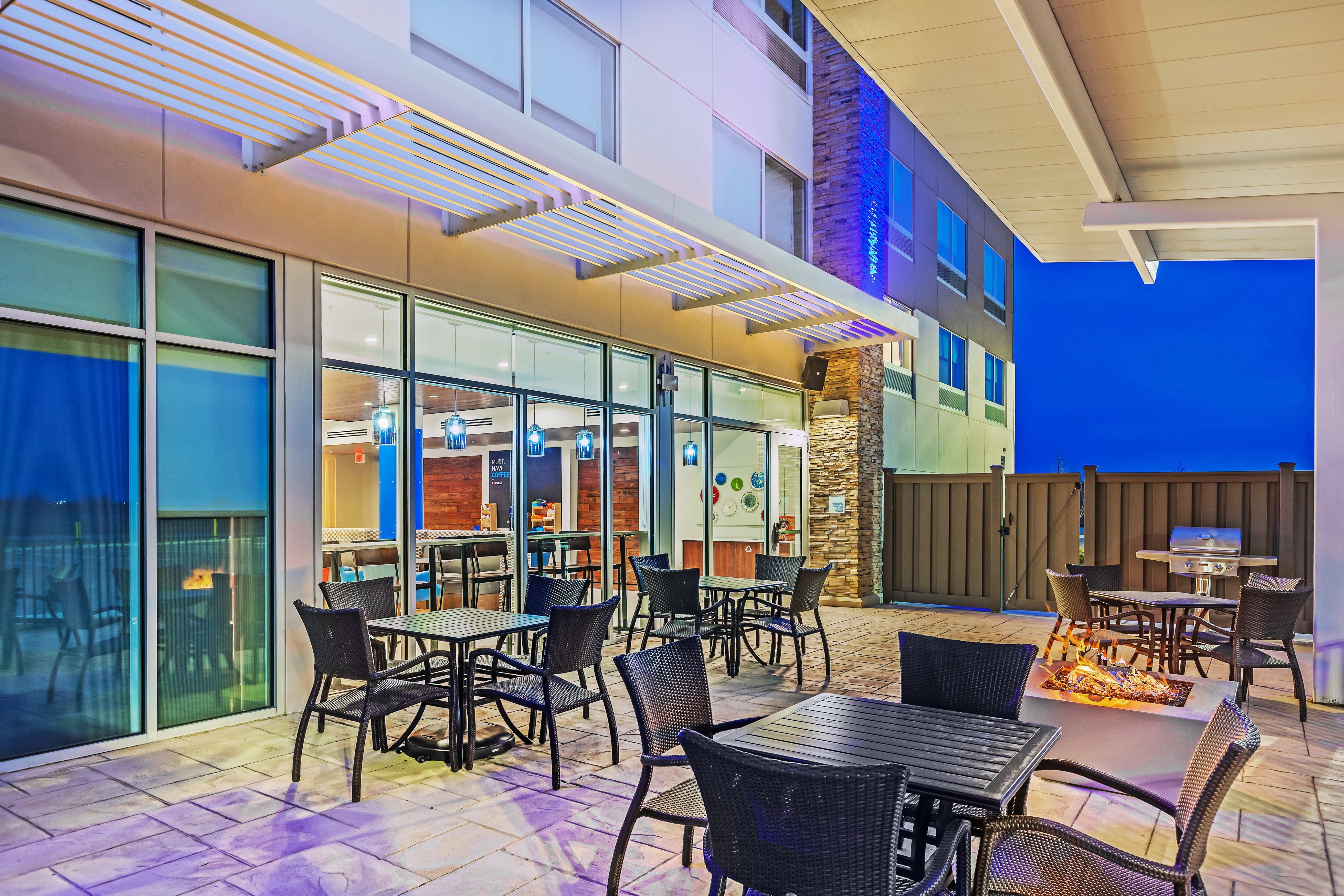 Holiday Inn Express And Suites Chanute By Ihg Extérieur photo