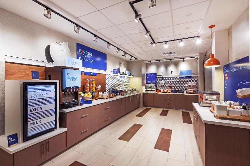 Holiday Inn Express And Suites Chanute By Ihg Extérieur photo